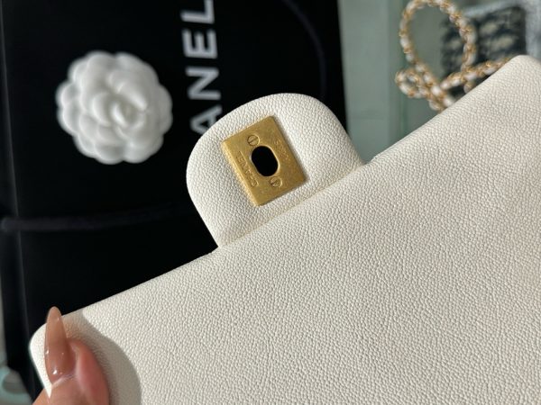 Chanel Handle Mini Replica Handbag 11 White Grain Leather 20cm - Image 8