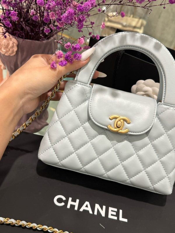Chanel Kelly Like Auth Women’s Handbag Gray Smooth Leather 19x13x7cm - Image 3