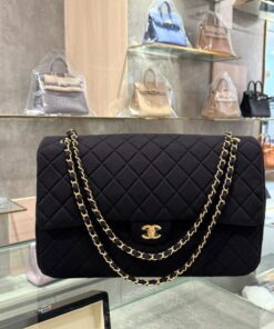 Alternative view of Chanel Replica 11 Women’s Handbag Black Gold Lock 40x26x12cm