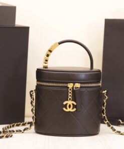 Chanel Vanity Like Auth Women’s Cowhide Handbag with Gold Lock 20x14cm