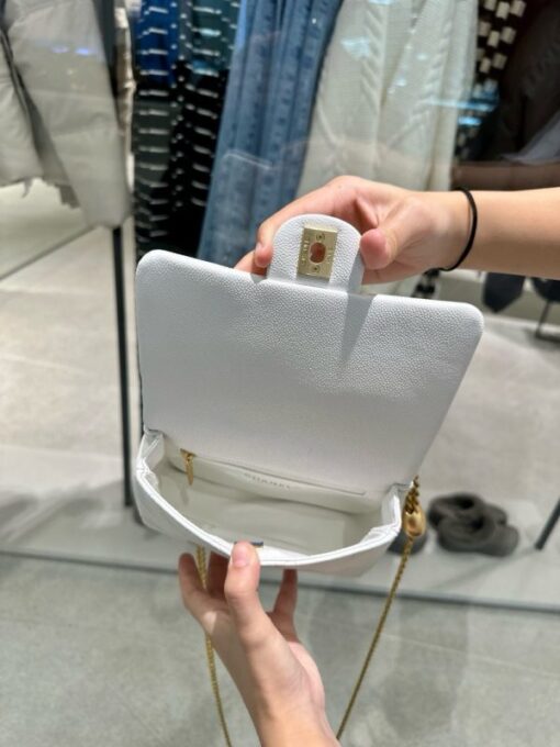 Chanel Classic Like Auth Crossbody Bag for Women White 20x14x8cm - Image 5