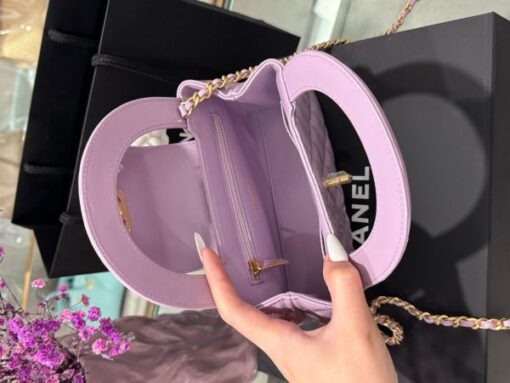 Chanel Kelly Women’s Purple Chain Strap Handbag 19x13x7cm - Image 7