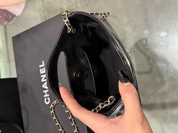 Chanel 31 Mini Women’s Handbag Black Cowhide Like Auth 20x14x4cm - Image 5