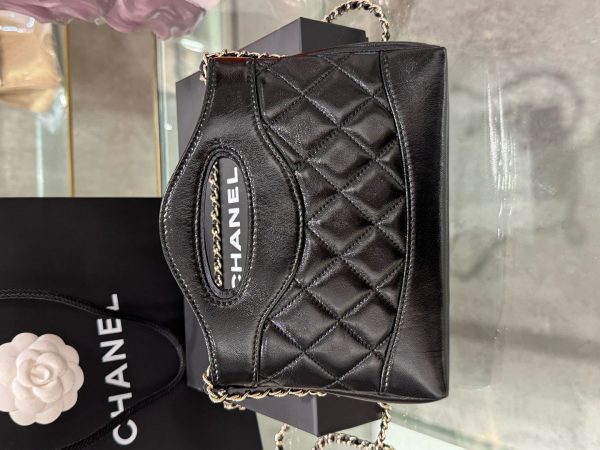 Chanel 31 Mini Women’s Handbag Black Cowhide Like Auth 20x14x4cm - Image 4