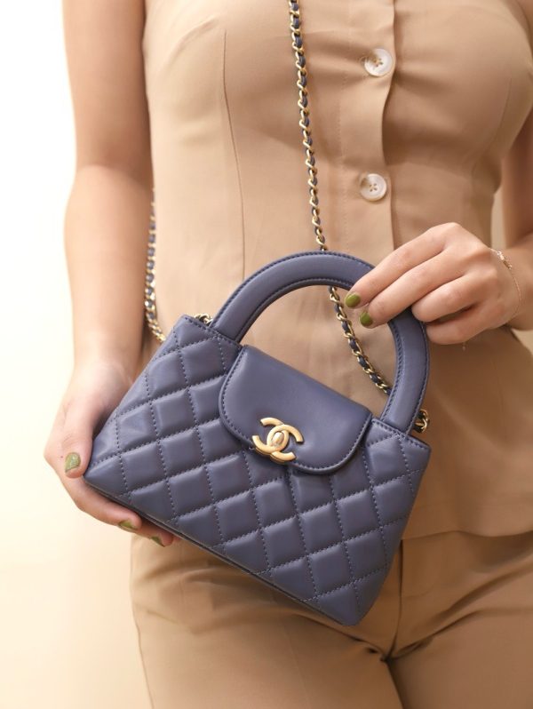 Chanel Kelly Like Auth Women’s Handbag Blue 19x13x7cm - Image 4
