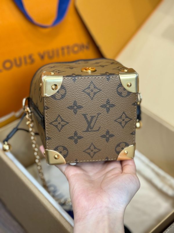 Louis Vuitton Monogram Box Bag Super Quality 11.5cm - Image 5