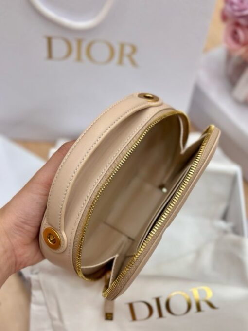 Dior CD Signature Super Premium Women’s Handbag Beige 18x11x6.5cm - Image 6