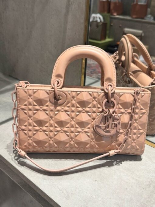 Dior D-Joy Women’s Handbag with Pink Diamond Pattern Like Auth 26cm - Image 2