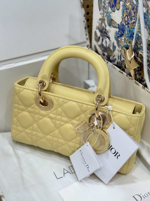 Dior Lady D-Joy Rep 1:1 High-end Women’s Handbag Yellow 22cm - Image 3