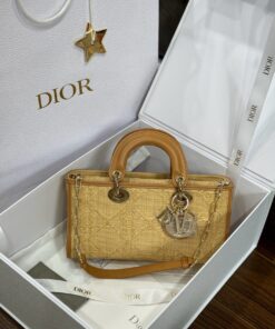 Dior Lady D-Joy Super Quality Women’s Handbag, Wicker Material 22cm