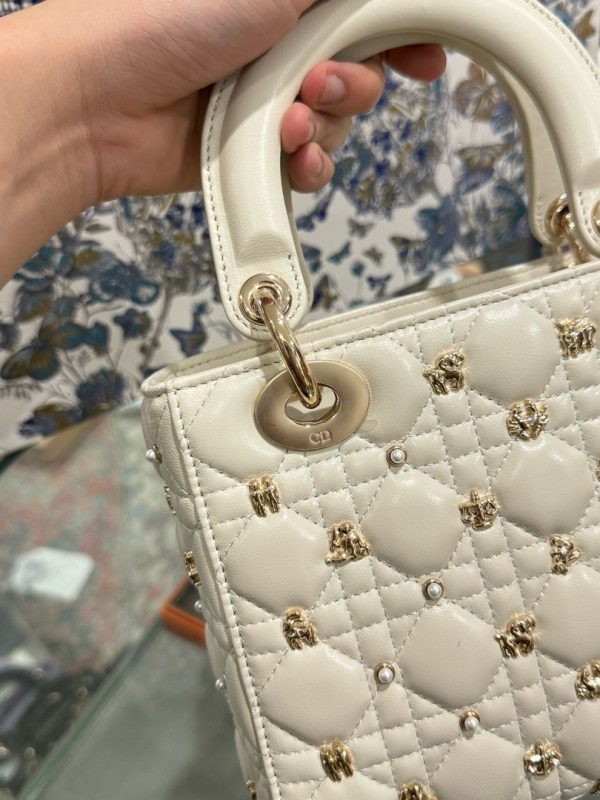 Dior Lady Women’s White Sheepskin Handbag Like Auth 20cm - Image 5