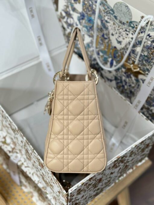 Dior Lady Beige Women’s Handbag Replica 11 High Quality 24cm - Image 5