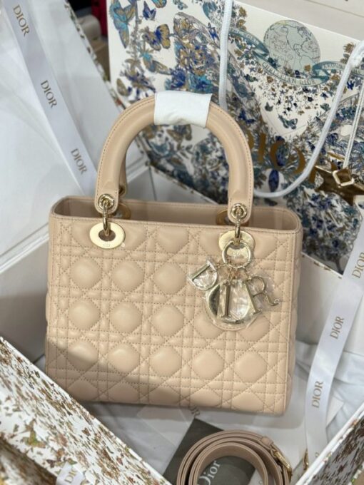 Dior Lady Beige Women’s Handbag Replica 11 High Quality 24cm - Image 3