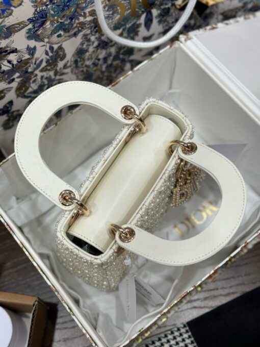 Dior Lady White Pearl Handbag Like Auth 17cm - Image 8