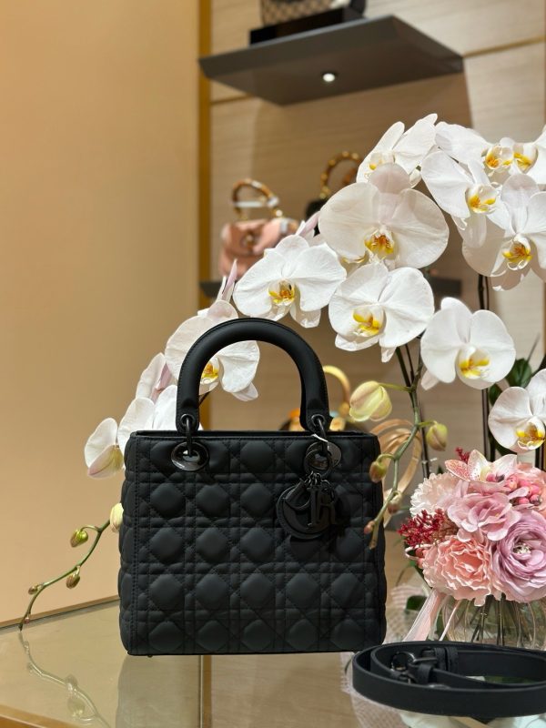 Dior Lady Rep 11 High-end Women’s Handbag Black Sheepskin 24cm - Image 3