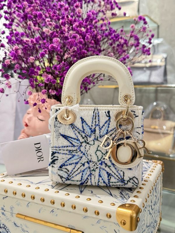 Dior Lady Replica 1:1 Women’s Handbag Beaded Pattern 12×10.5x5cm - Image 2