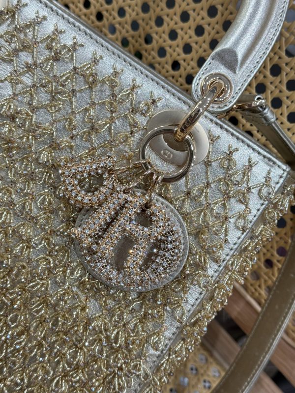 Dior Lady Replica 1:1 Women’s Handbag Beaded Pattern 24cm - Image 4
