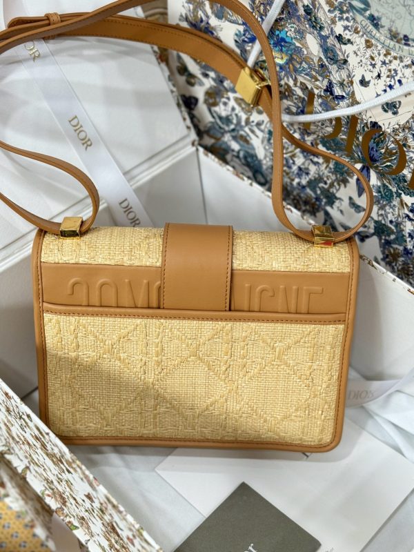 Dior Montaigne Super High Quality Women’s Handbag Yellow 24x17x8cm - Image 4