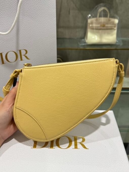 Dior Saddle Women’s Handbag Super Quality Yellow Cowhide Leather 20x15x4cm - Image 6