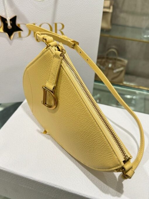 Dior Saddle Women’s Handbag Super Quality Yellow Cowhide Leather 20x15x4cm - Image 5