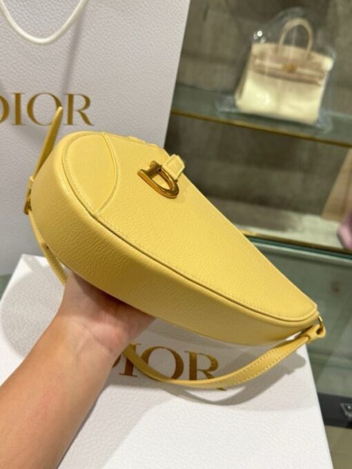 Dior Saddle Women’s Handbag Super Quality Yellow Cowhide Leather 20x15x4cm - Image 4