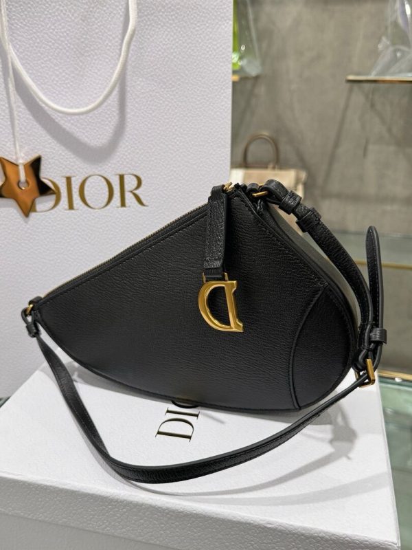 Dior Saddle Super Quality Women’s Handbag Black Cowhide 20x15x4cm - Image 2