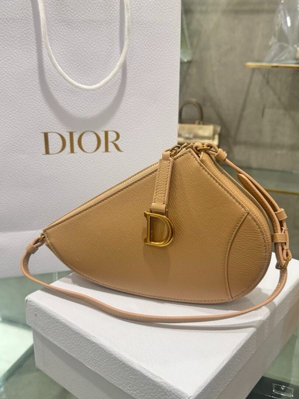 Dior Super Saddle Bag for Women Brown 20x15x4cm - Image 3