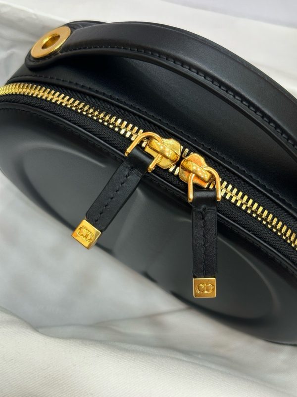 Dior CD Signature Women’s Handbag Black 18x11x6.5cm - Image 4