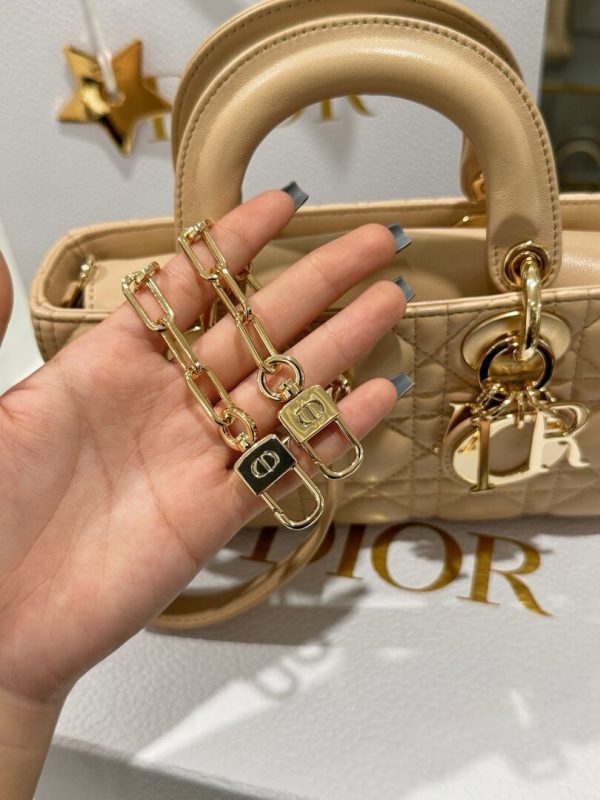 Dior Lady D-Joy Women’s Beige Handbag Gold Plated Lock 22cm - Image 8
