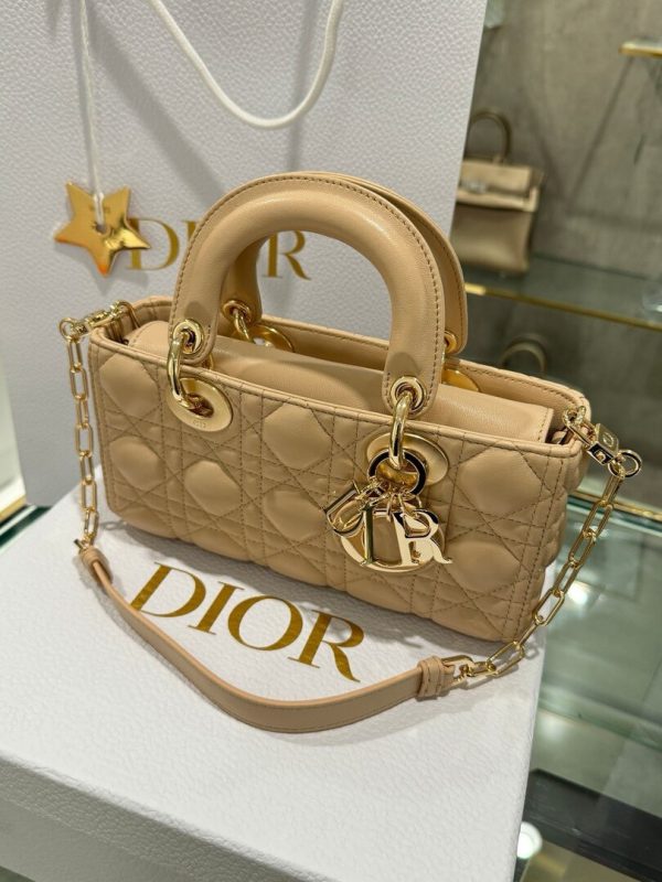 Dior Lady D-Joy Women’s Beige Handbag Gold Plated Lock 22cm - Image 4