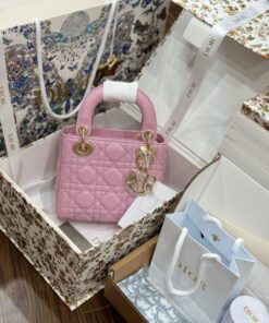 Alternative view of Dior Lady Women’s Pink Handbag with Gold Lock 17cm