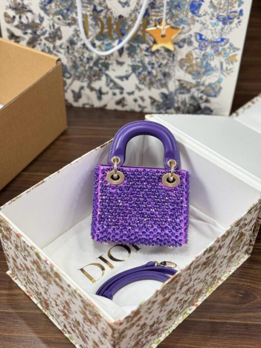 Dior Lady Women’s Purple Beaded Handbag 12×10.5x5cm - Image 2