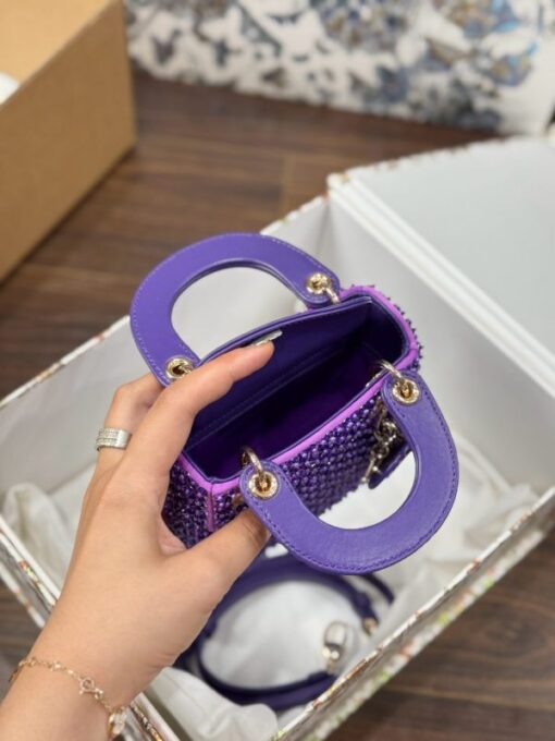 Dior Lady Women’s Purple Beaded Handbag 12×10.5x5cm - Image 6
