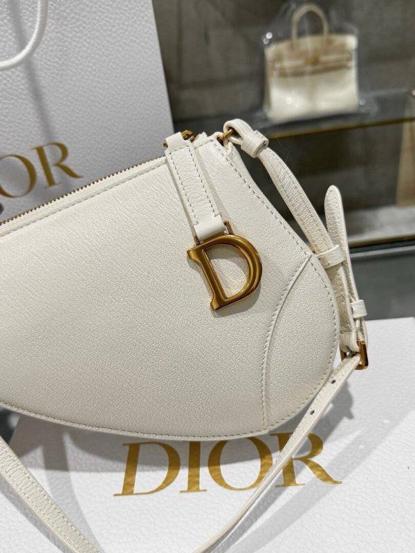 Dior Saddle Women’s Handbag White Cowhide 20x15x4cm - Image 4