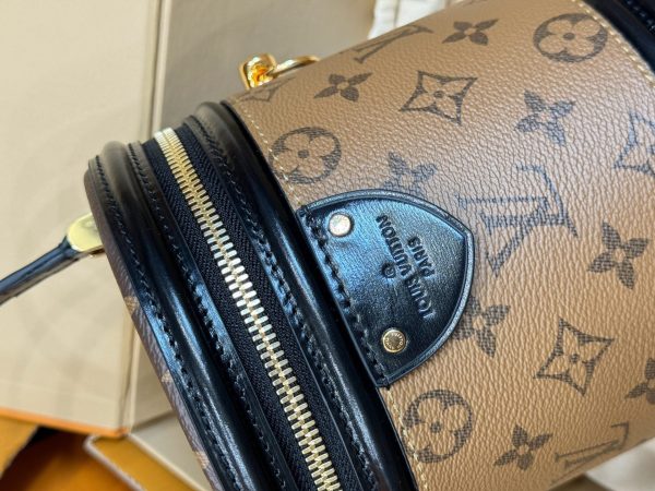 Louis Vuitton Cannes Women’s Handbag Monogram Super Quality 17x15cm - Image 6