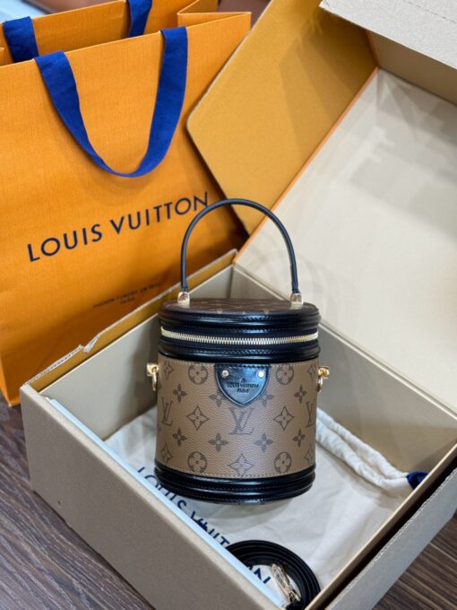 Louis Vuitton Cannes Women’s Handbag Monogram Super Quality 17x15cm