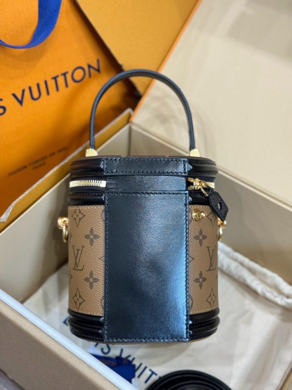 Louis Vuitton Cannes Women’s Handbag Monogram Super Quality 17x15cm - Image 5