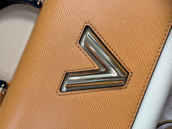 Louis Vuitton LV Twist Super Premium Women’s Cowhide Handbag 23x17x9.5cm - Image 9