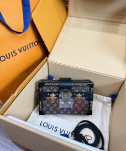 Louis Vuitton Petite Malle Super High Quality Women’s Boxy Handbag 20x12x5cm