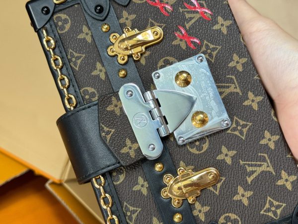 Louis Vuitton Petite Malle Super High Quality Women’s Boxy Handbag 20x12x5cm - Image 4