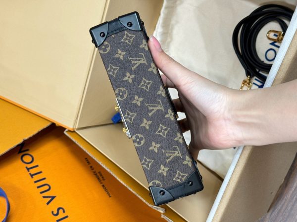 Louis Vuitton Petite Malle Super High Quality Women’s Boxy Handbag 20x12x5cm - Image 7
