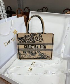 Alternative view of Dior Book Tote Super Premium Women’s Handbag Tiger Stripe Pattern 36cm