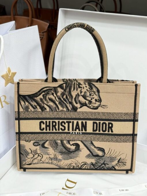 Dior Book Tote Super Premium Women’s Handbag Tiger Stripe Pattern 36cm - Image 3