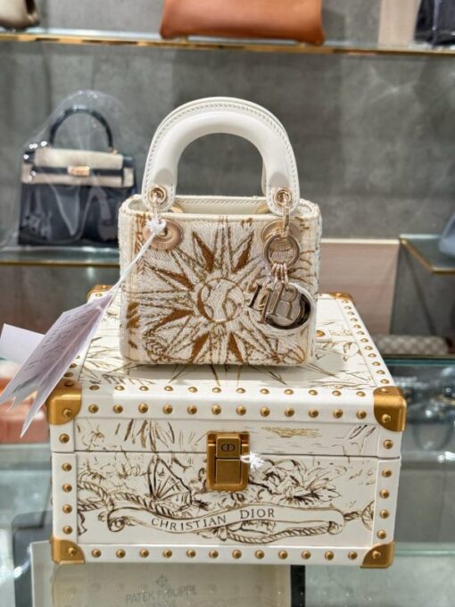 Dior Lady Replica 1:1 Women’s Handbag Sun Pattern 17cm - Image 2