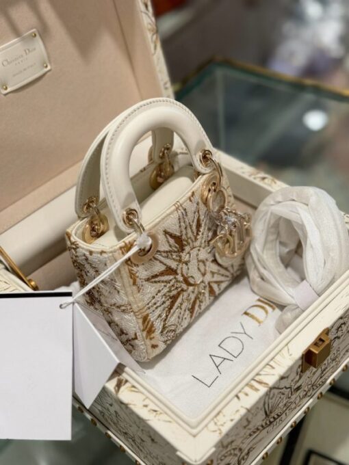 Dior Lady Replica 1:1 Women’s Handbag Sun Pattern 17cm - Image 9