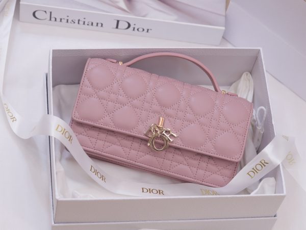 Dior Woc Women’s Handbag Pink Super Quality 21×11.5×4.5cm - Image 2