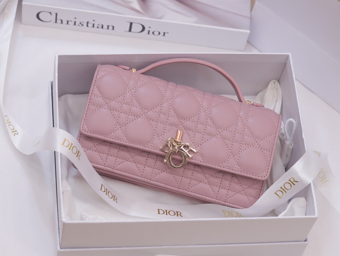 Dior Woc Women’s Handbag Pink Super Quality 21×11.5×4.5cm