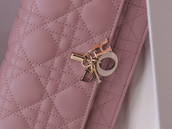 Dior Woc Women’s Handbag Pink Super Quality 21×11.5×4.5cm - Image 6