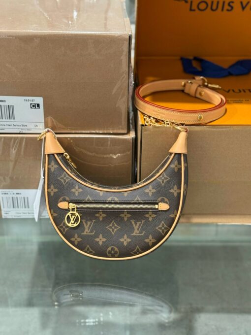 Louis Vuitton LV Loop Monogram Women’s Handbag Super Quality 23x13x6cm