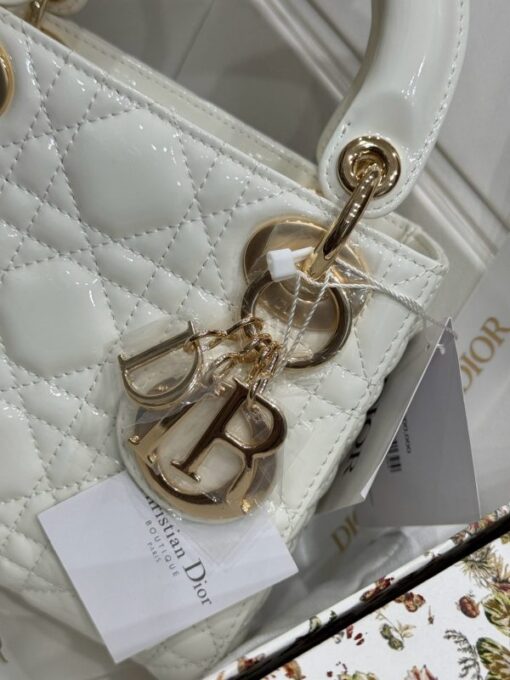 Rep 11 Dior Lady Women’s Handbag White Glossy Leather 17cm - Image 6
